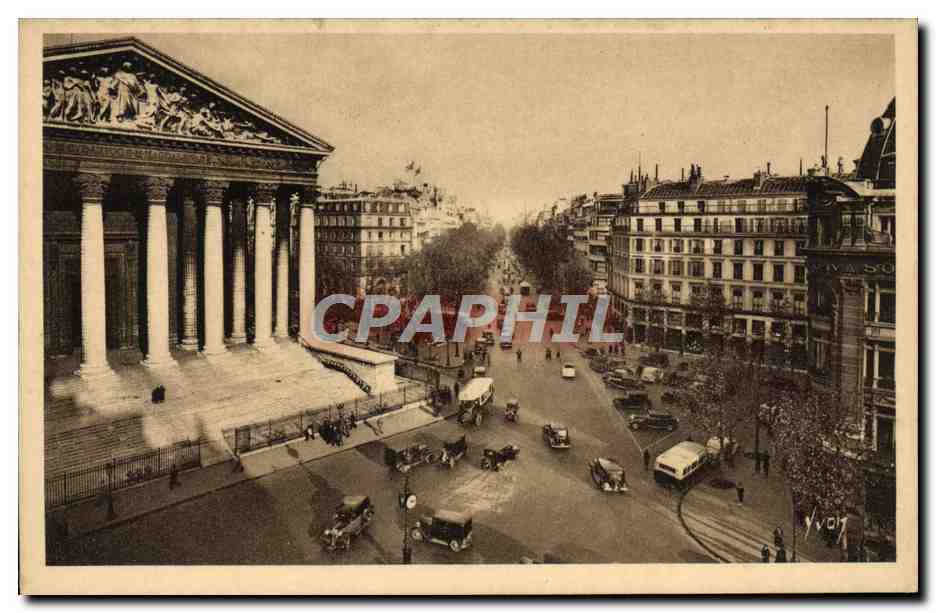 CPA Paris La Madeleine Et Le Boulevard de la Madeleine 