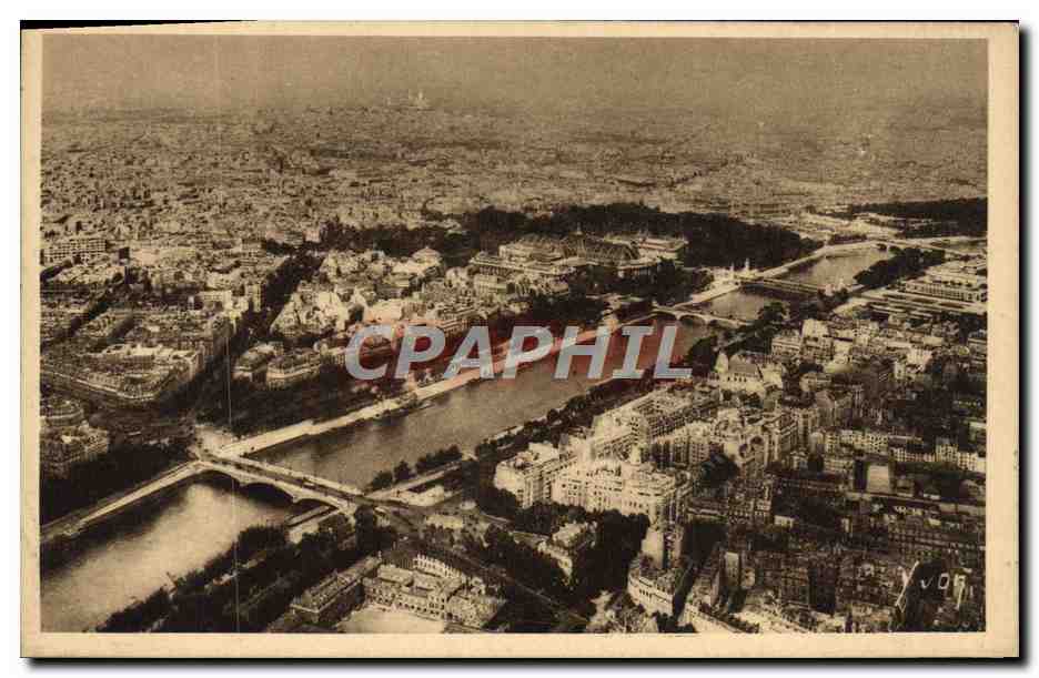 CPA Paris Vue Panoramique Prise De La Tour Eiffel sur la Seine et la butte Montmartre