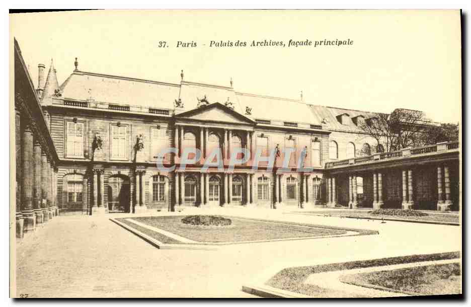 CPA Paris Palais des Archives Facade Principale