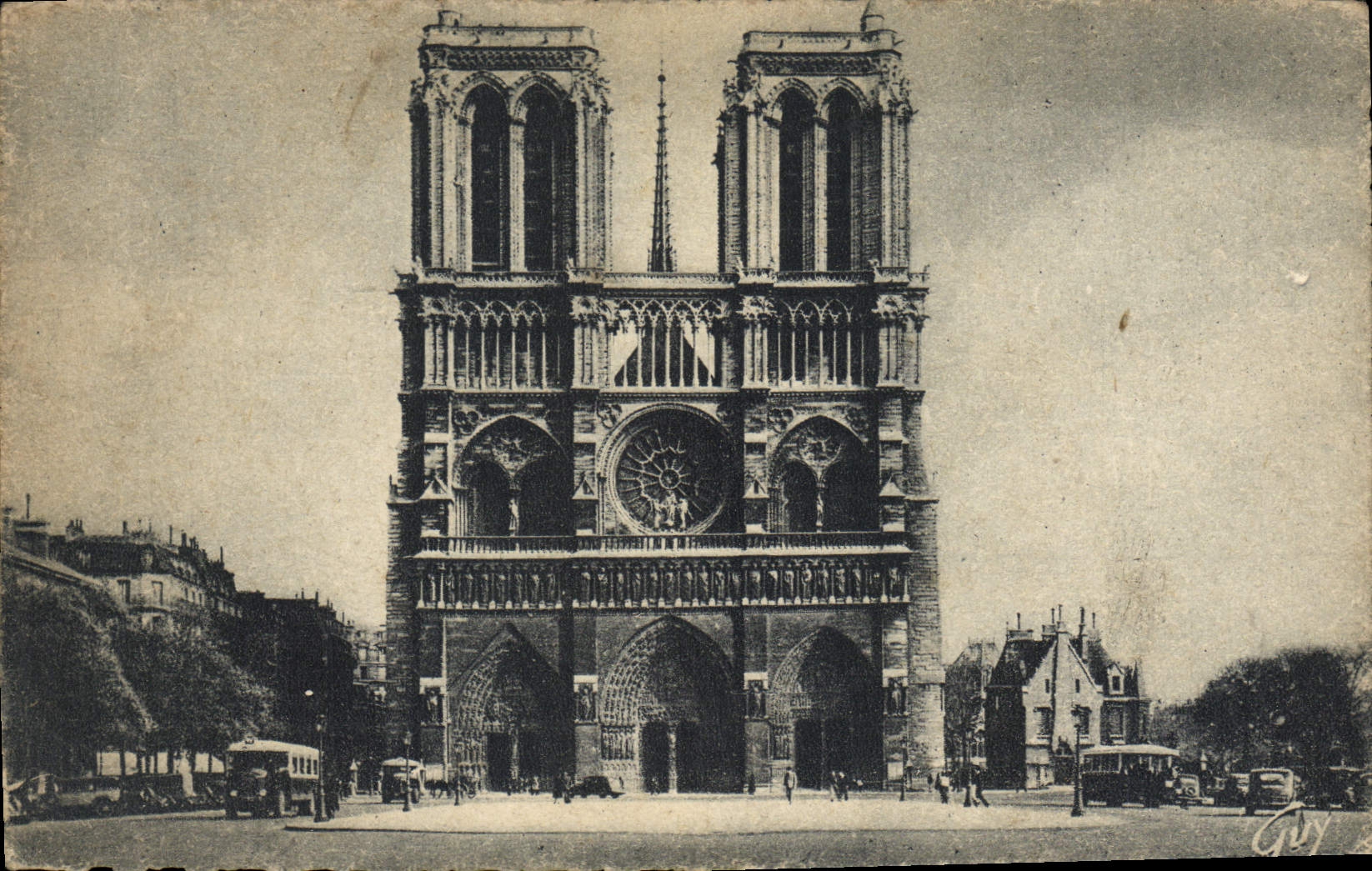 CPA Paris Cathedrale de Notre Dame et le parvis