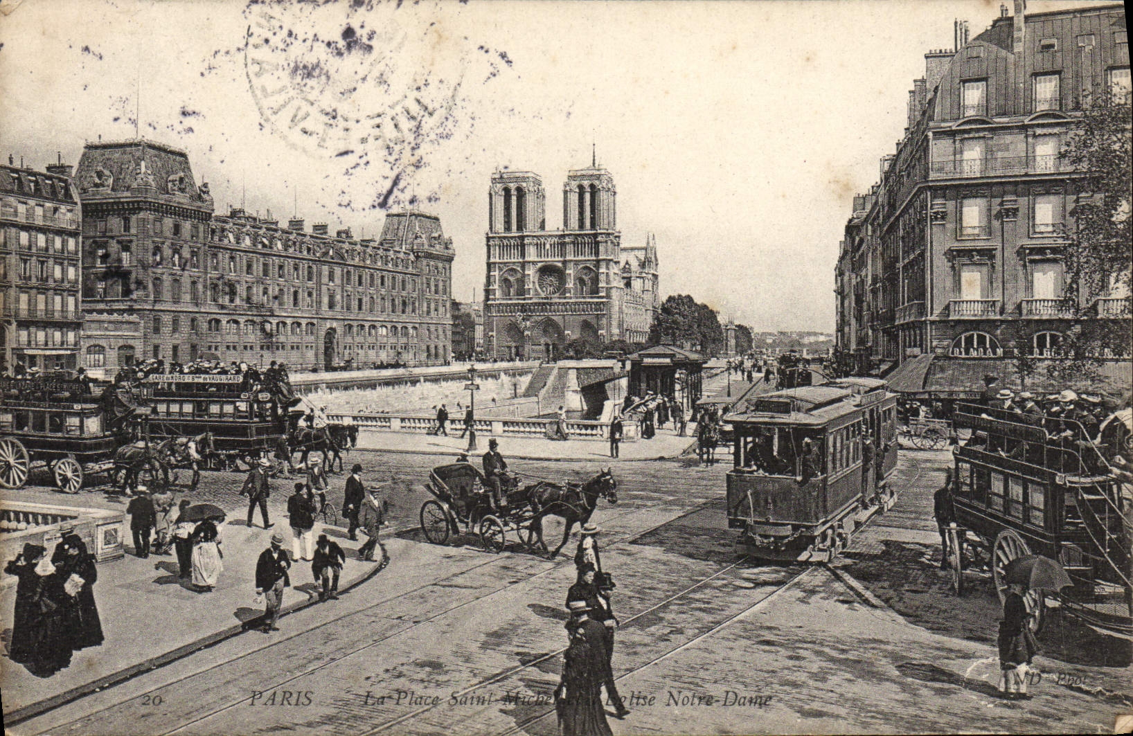 Paris — La Place Saint-Michel vue de la Seine, Notre-Dame — éditeur C. L. P. Paris, n°20