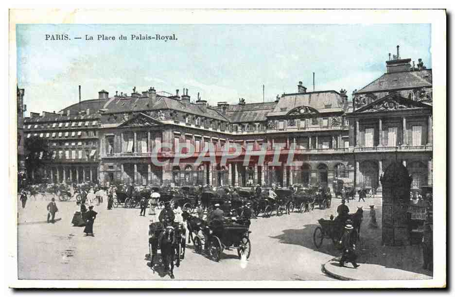 CPA Paris Le Place du Palais Royal