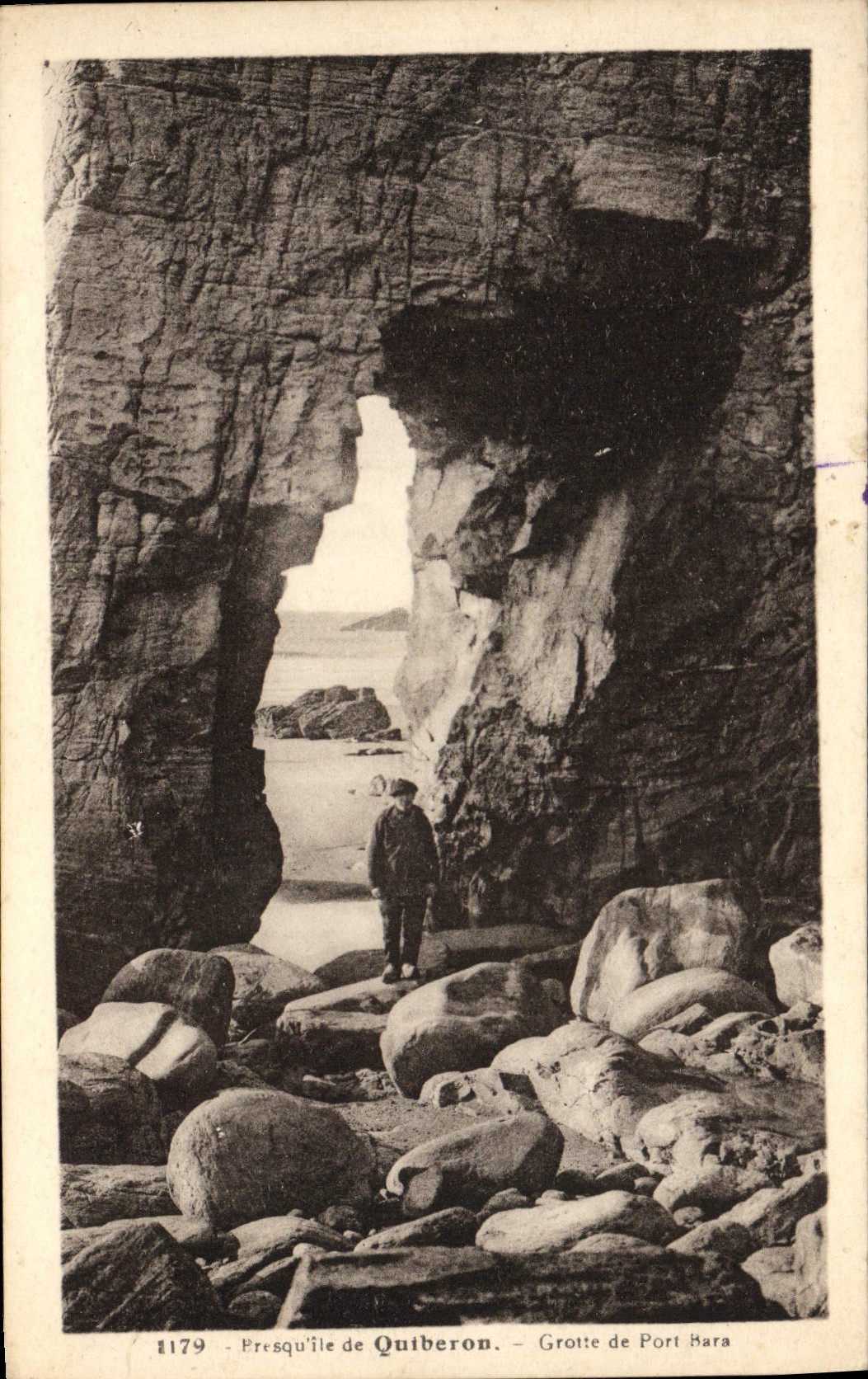 Presqu'île de Quiberon — Grotte de Port Mara — n° 1179