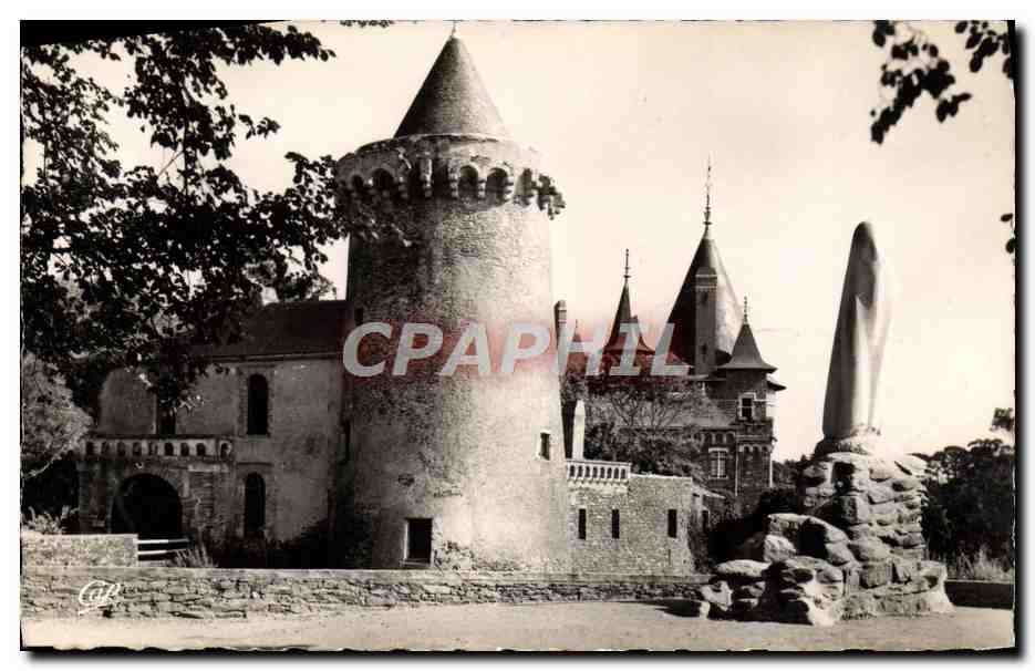 CPM Cote De Jade Pornic Le Donjon et Notre Dame de la Recouvrance