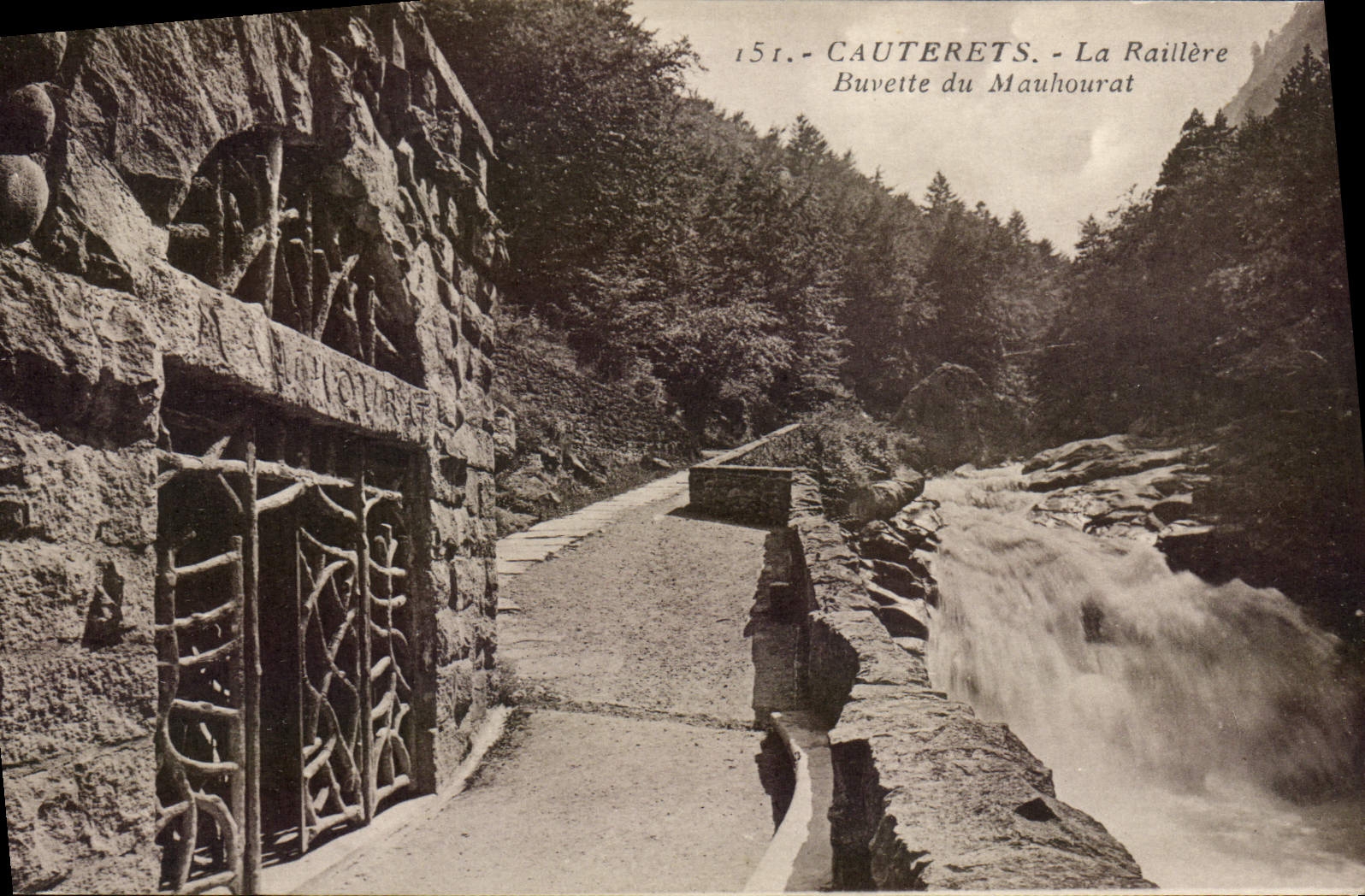 Cauterets - La Raillère - Buvette du Mauhourat