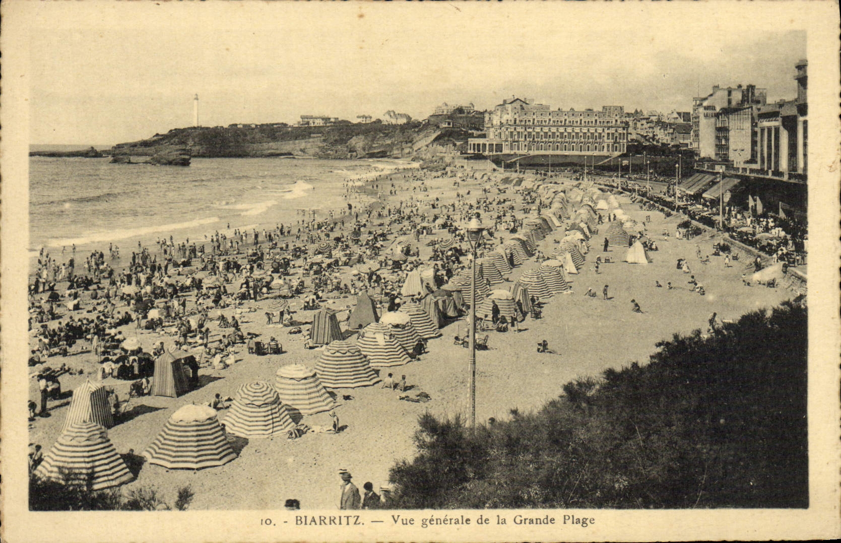 Biarritz — Vue générale de la Grande Plage — Édition Riquelme