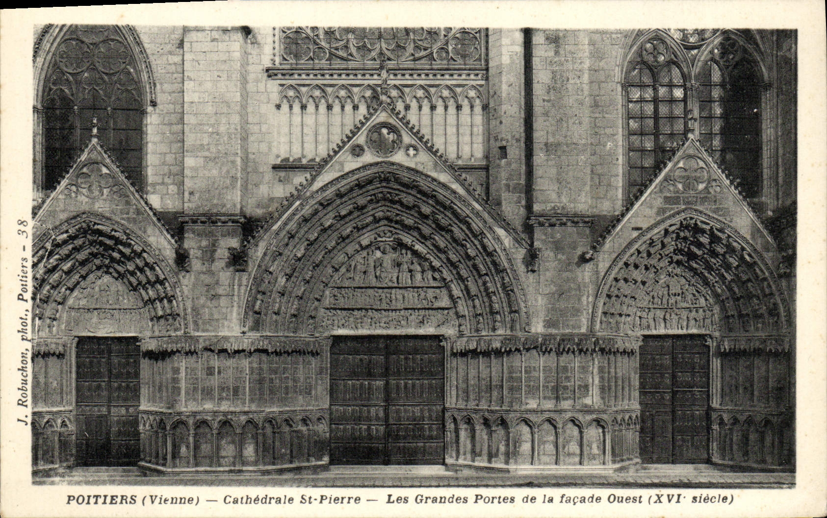 Poitiers (Vienne) — Cathédrale St-Pierre — Les Grandes Portes de la façade Ouest (XVIe siècle) — J. Robuchon, phot. Poitiers - 38