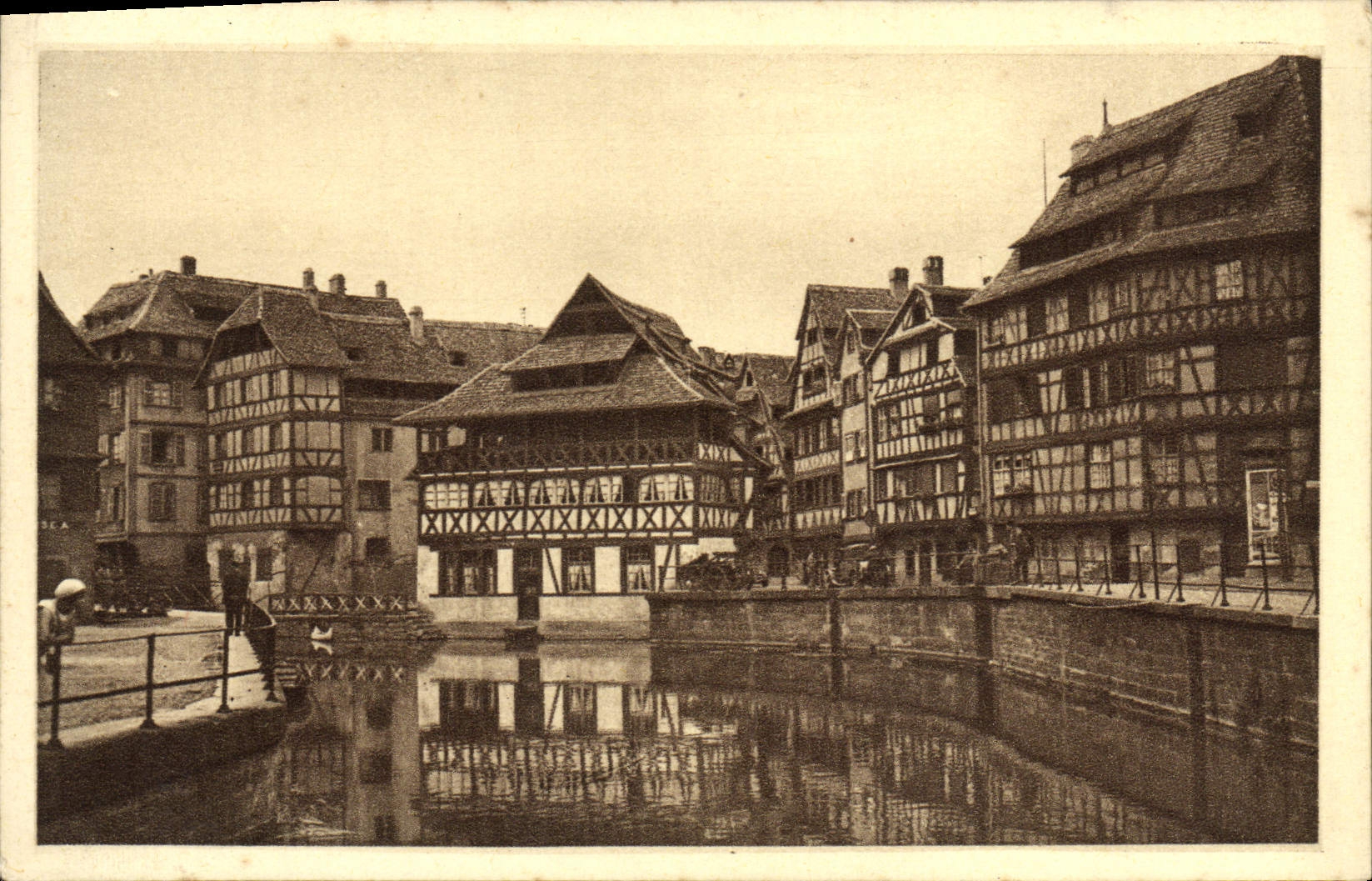 CPA Strasbourg Le Bain Aux Palntes