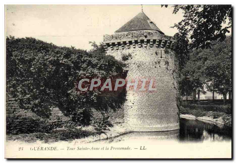 CPA Guerande Tour Sainte Anne Et La Promenade