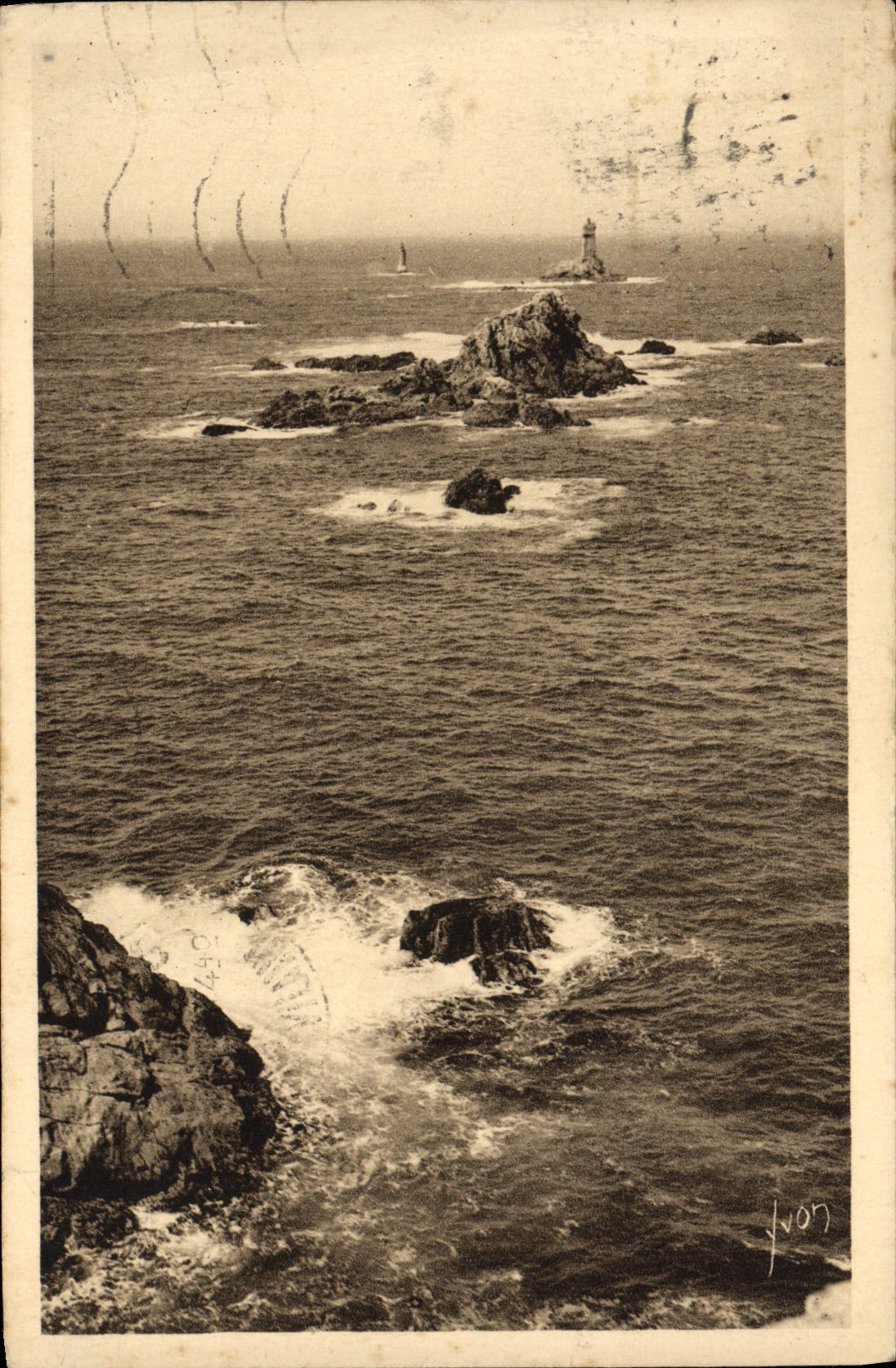 CPA Bretagne Pointe Du Raz Le Phare De La Vieille