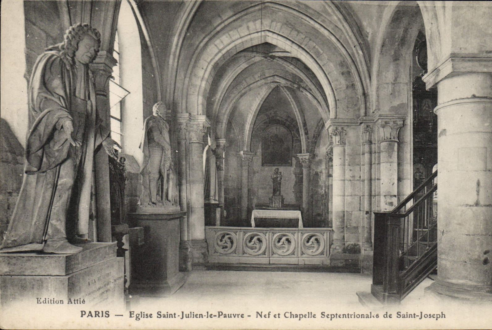 CPA Paris Eglise Saint Julien Le pauvre Nef et chapelle septentrionale de Saint Joseph