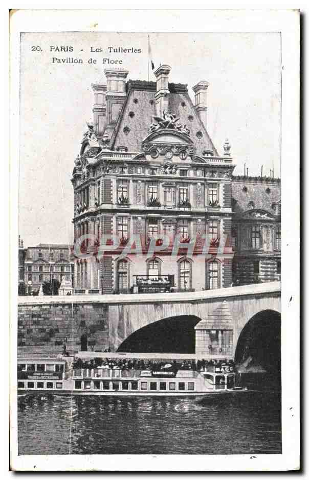 CPA Paris Les Tullerles Pavillion De Flore Bateau peniche 