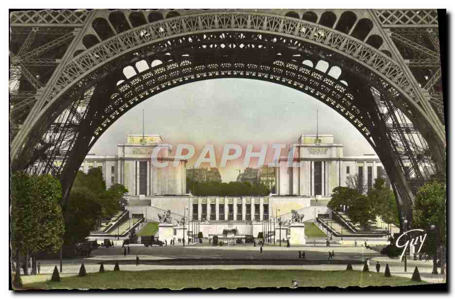 CPM Paris Et Ses Merveilles Le Palais De Chaillot vu sous la tour Eiffel