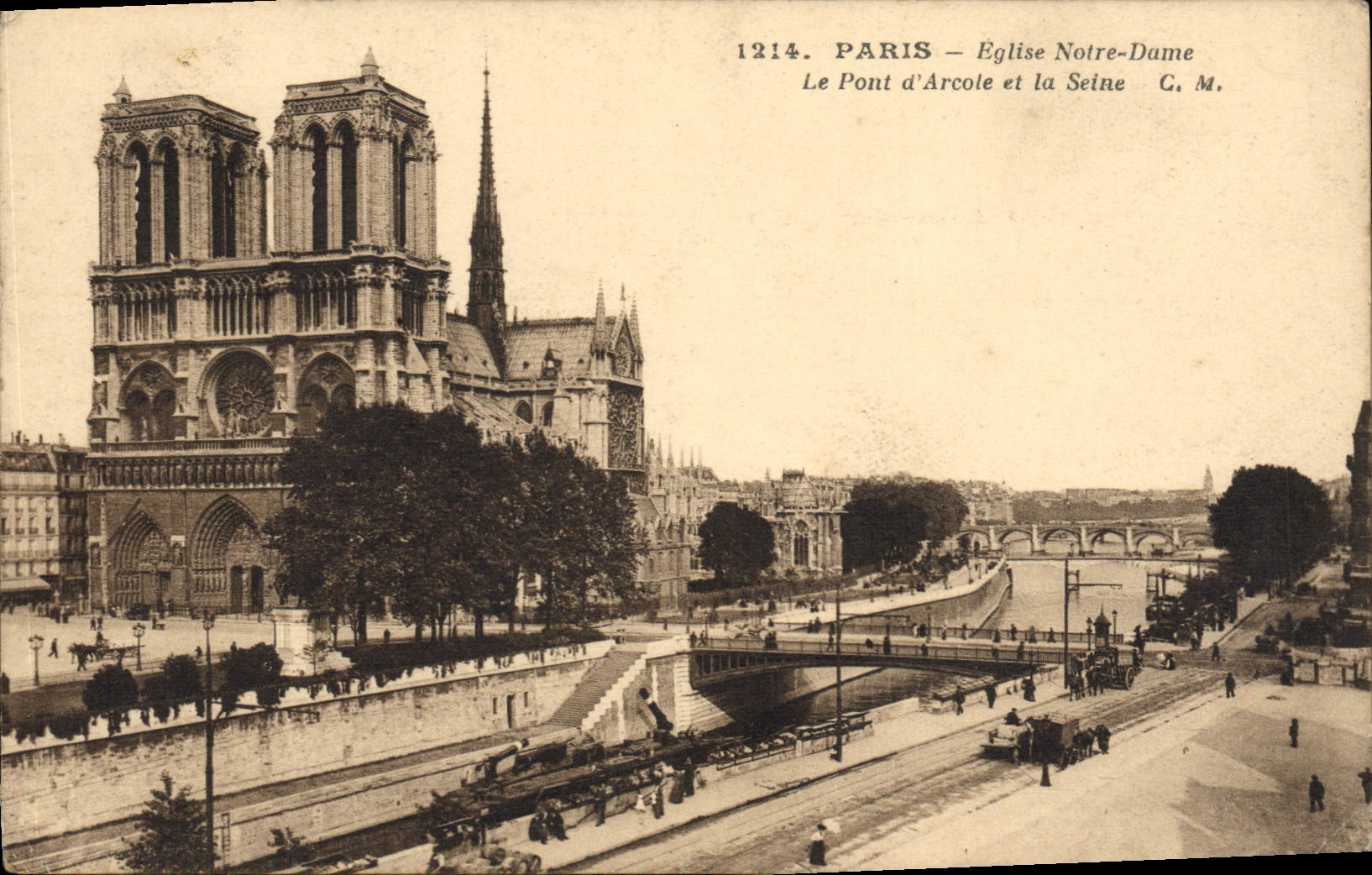 CPA Paris Eglise Notre Dame Bateau peniche 