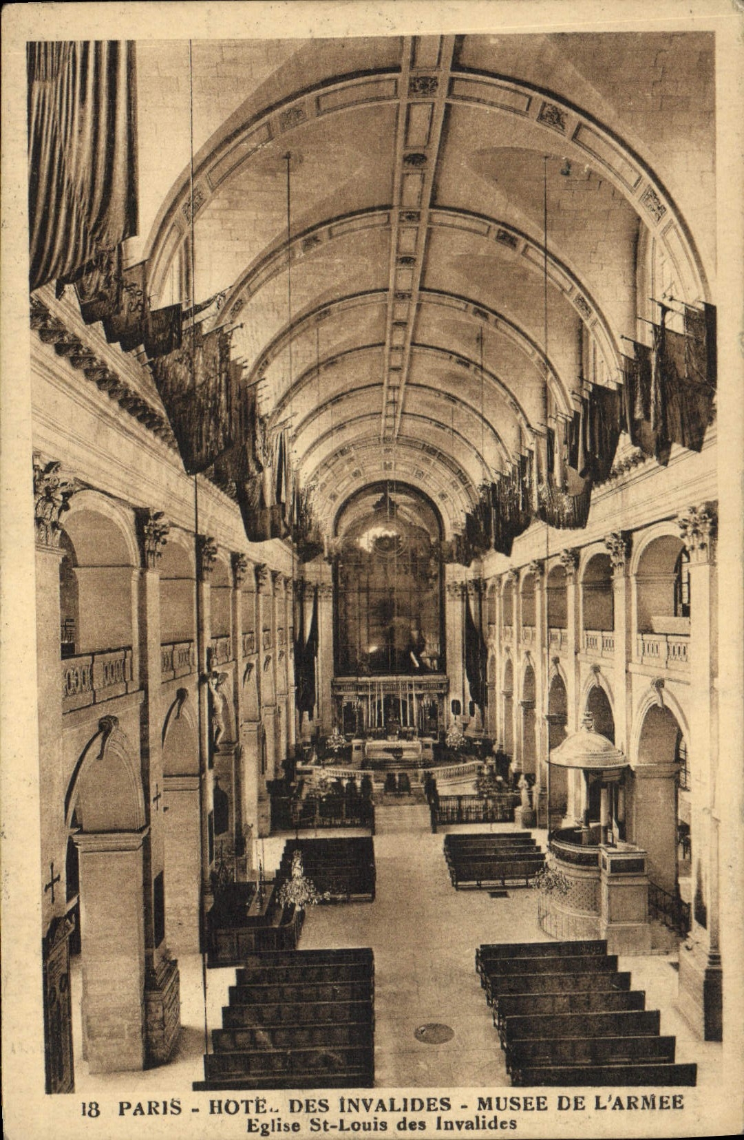 CPA Paris Hotel des Invalides Musee de l'armee Eglise St louis des Invalides 