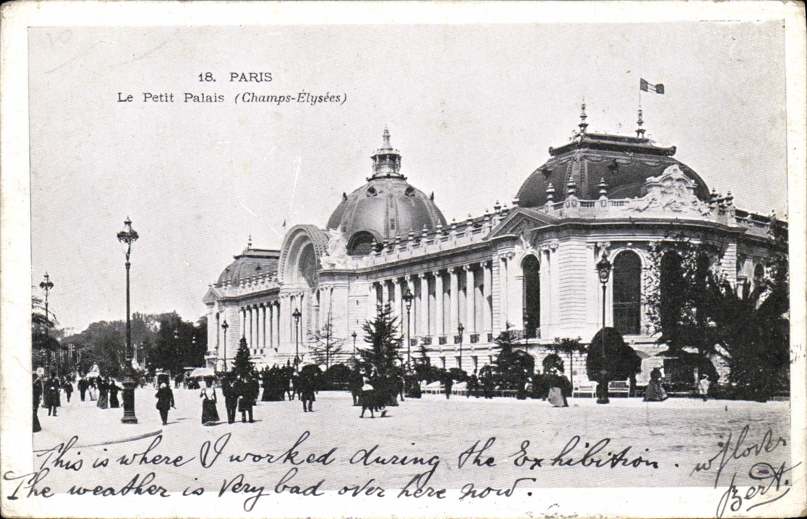CPA Paris Le Petit Palais Champs Elyees