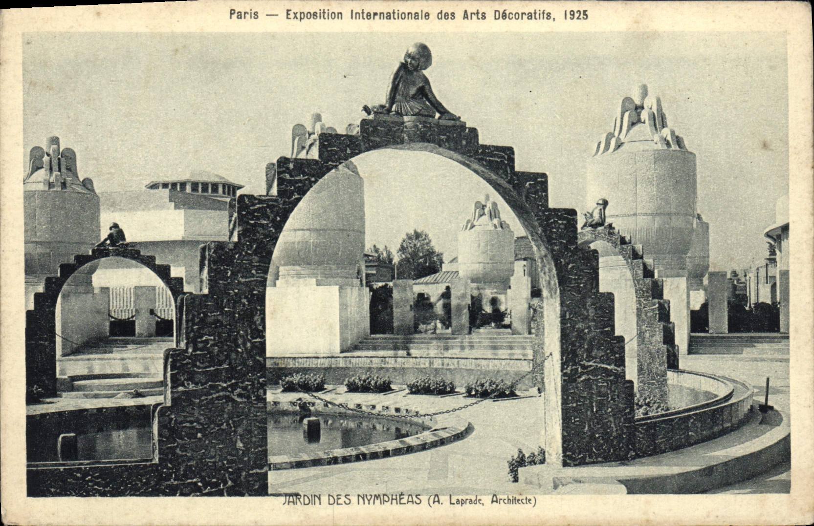 CPA Paris Exposition Internationale des Arts Decoratifs 1925 Jardin des Nympheas 