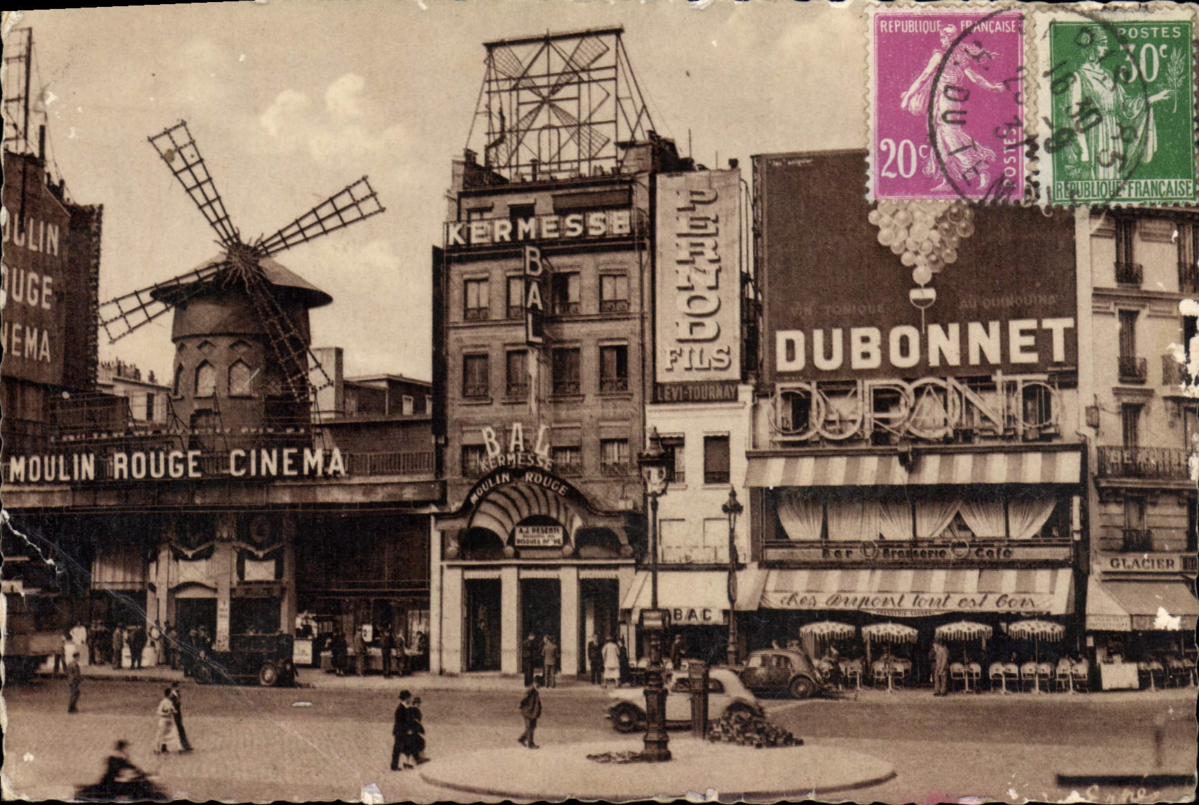 CPM Paris Place Blanche Moulin Rouge Dubonnet Kermesse 