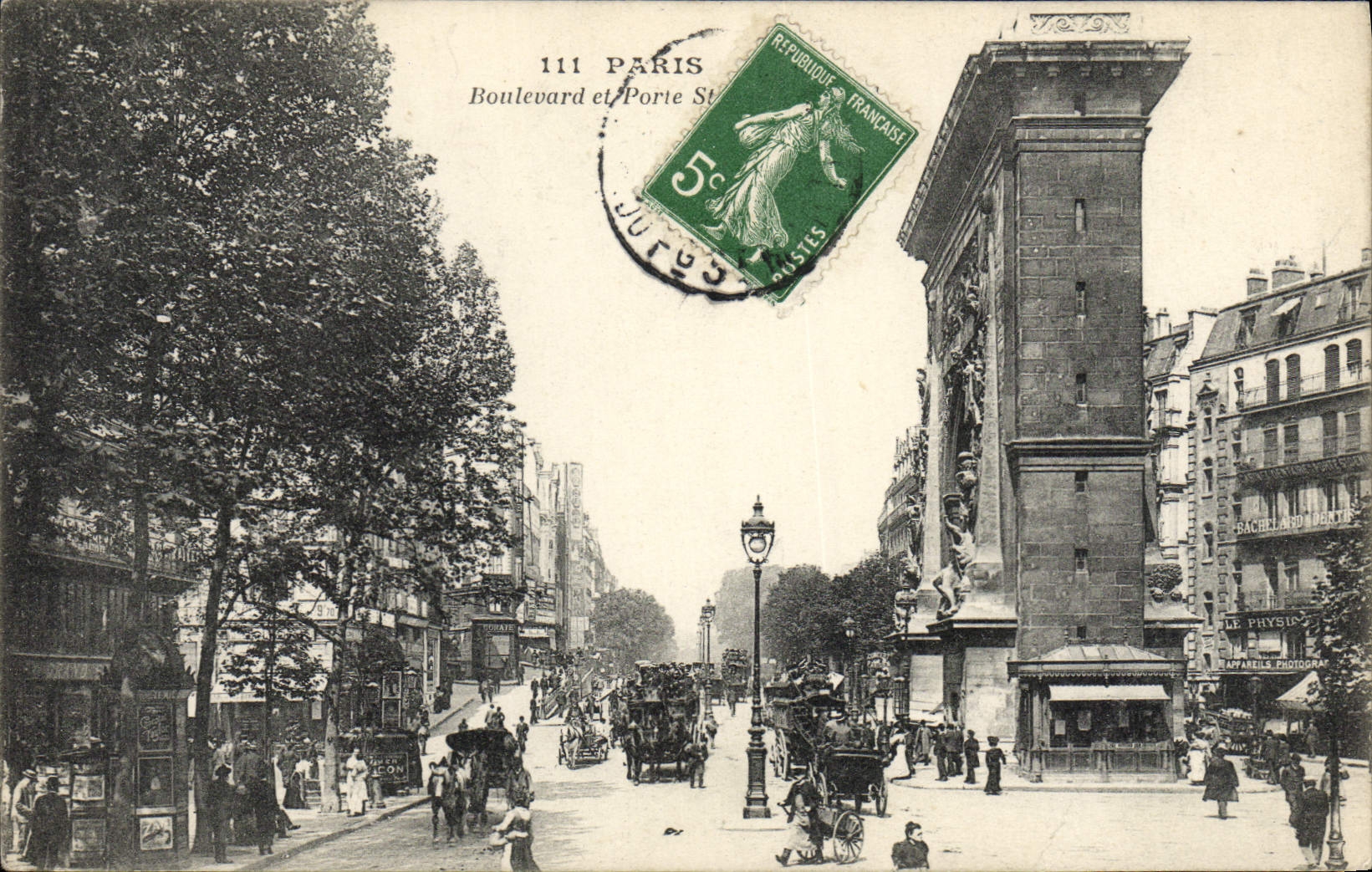 CPA Paris Boulevard et Porte St Denis 