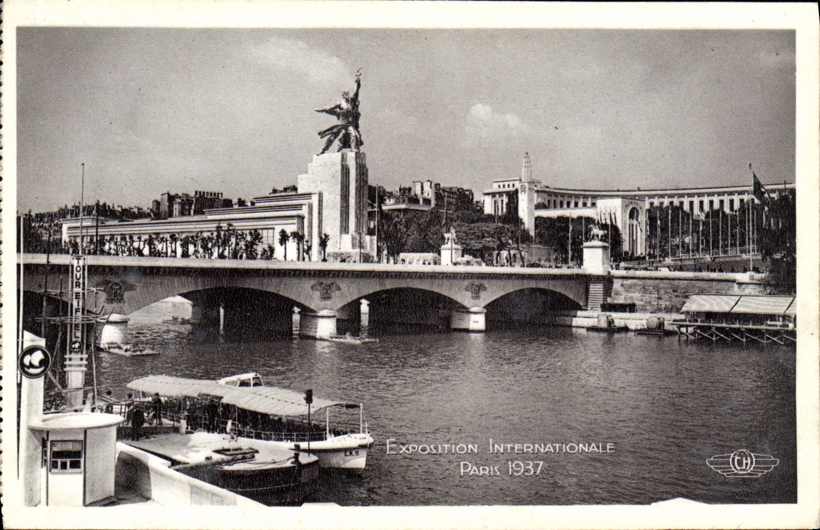 CPA Exposition Internationale Paris 1937 Vue d'ensemble prise de la rive gauche 