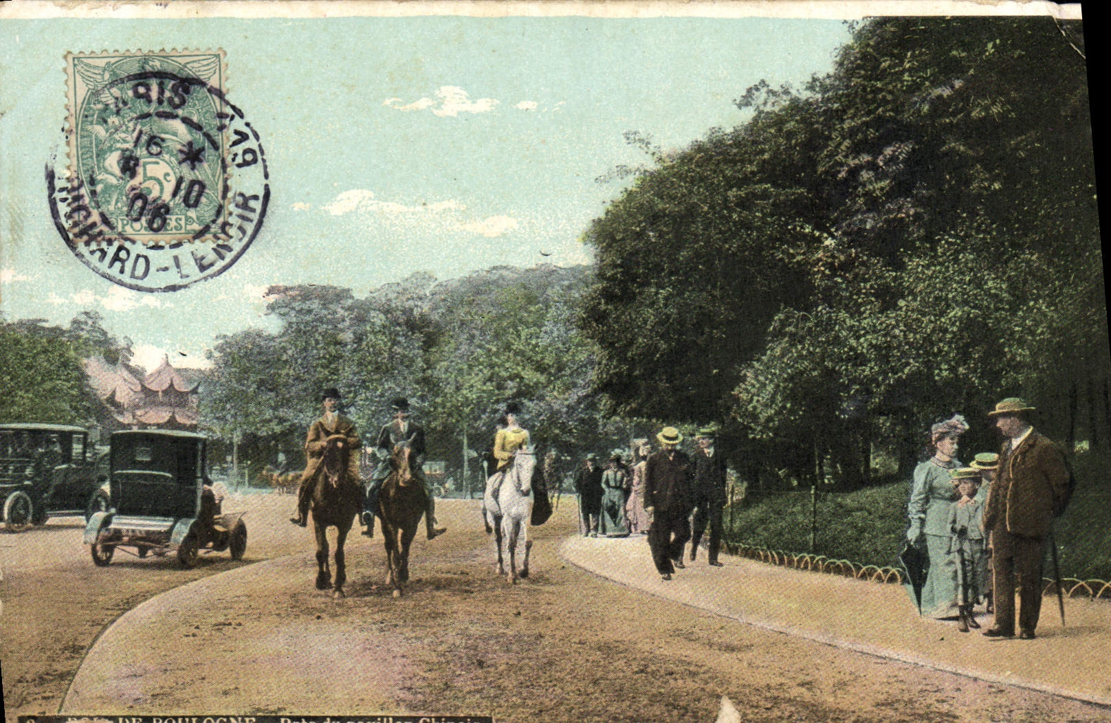 CPA Paris Bois de Boulogne Pres du pavillon chinois Cheval 