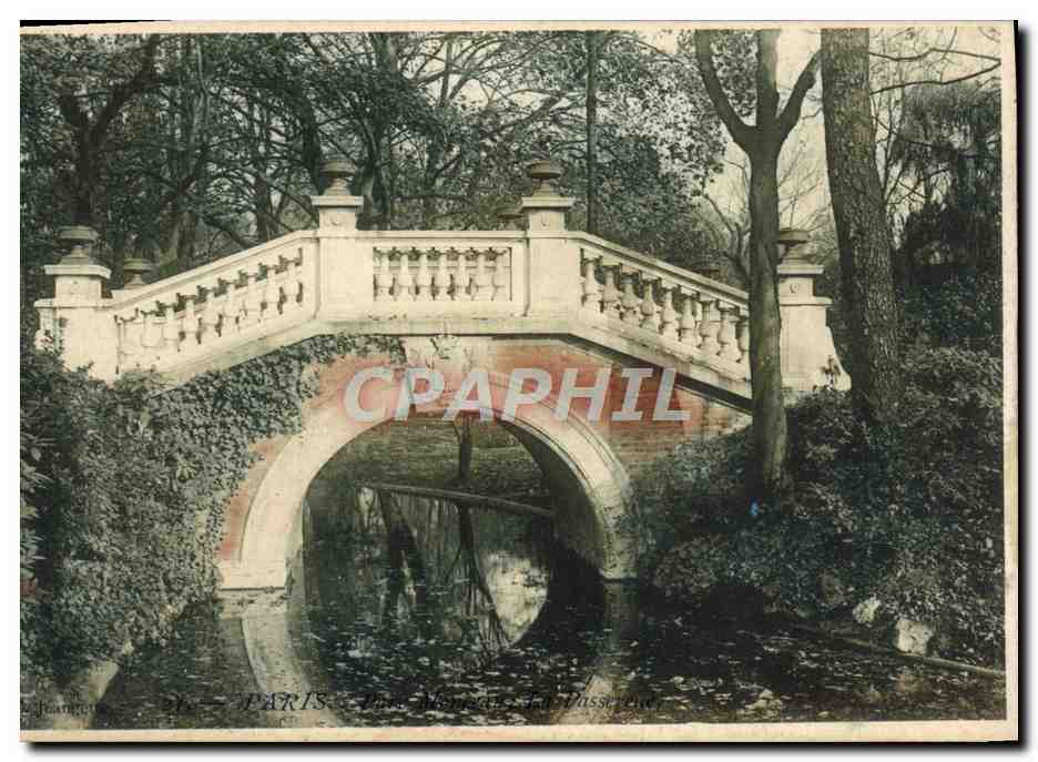 CPA Paris Parc Monceau La passerelle
