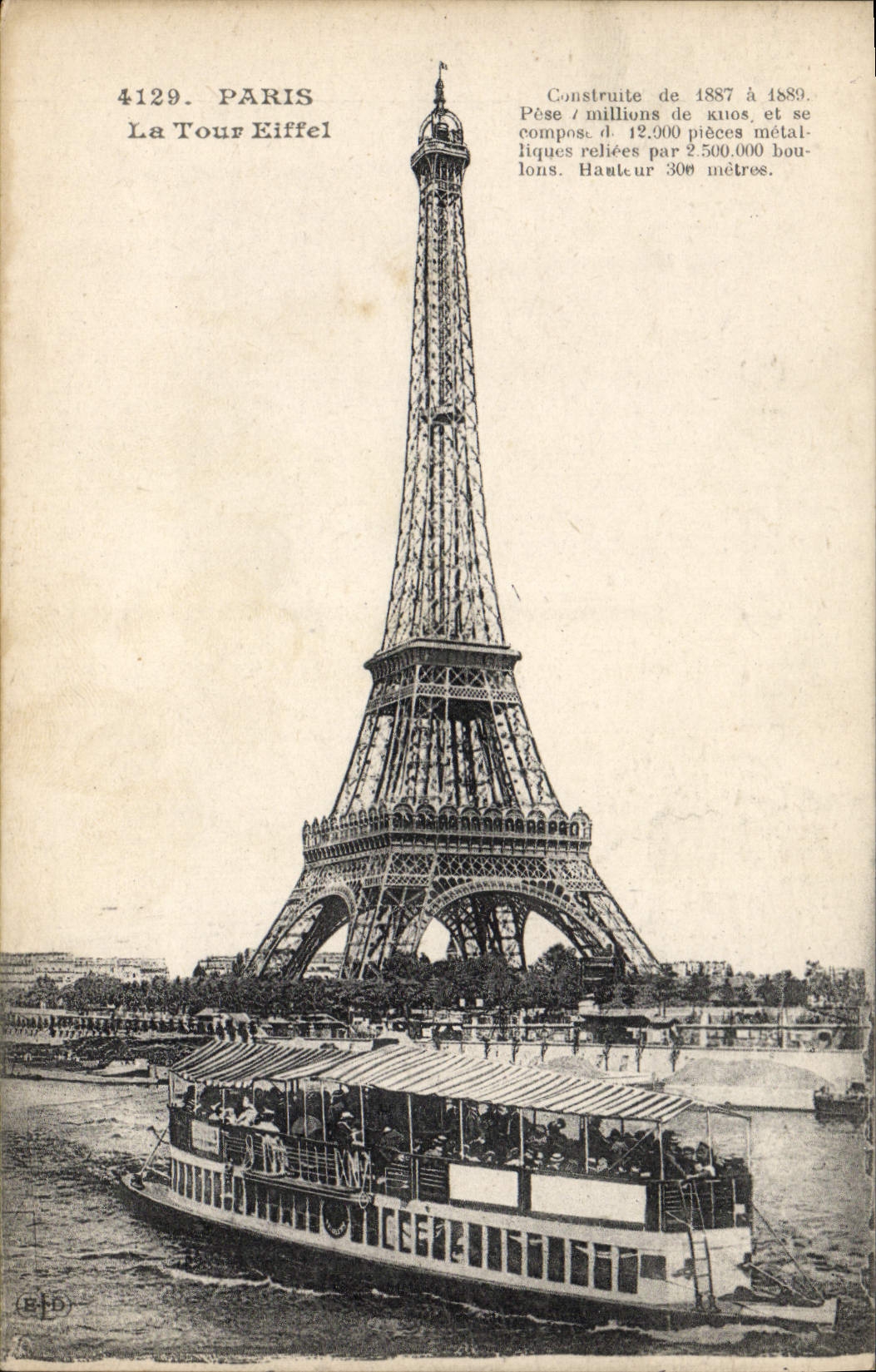 CPA Paris La Tour Eiffel Bateau Peniche 