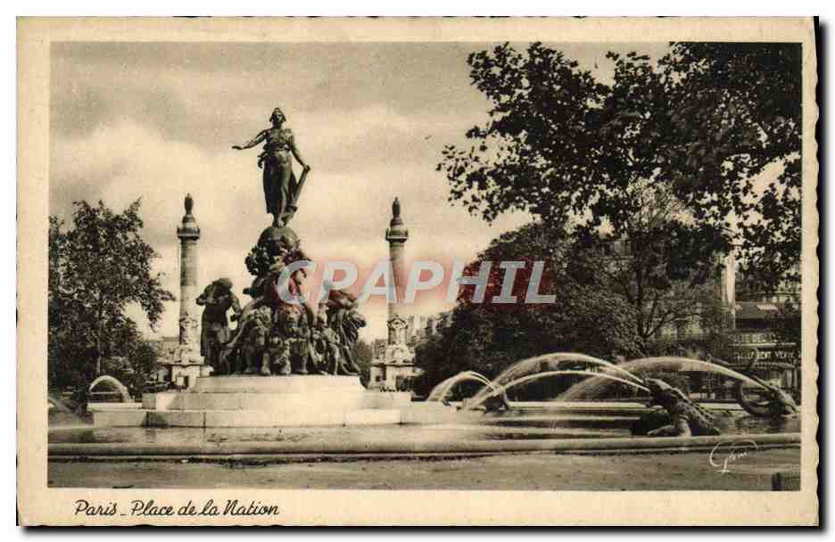 CPA Paris Place de la Nation Lion