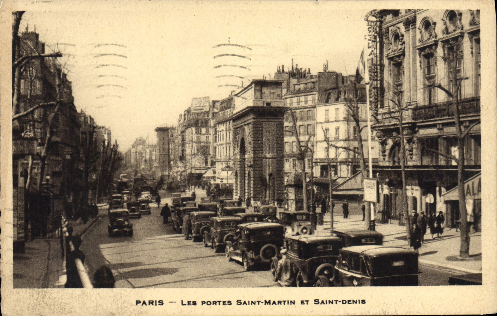 CPA Paris Les Portes Saint Martin et Saint Denis 