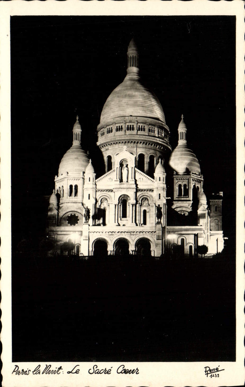 CPM Paris Le Sacre Coeur Montmartre