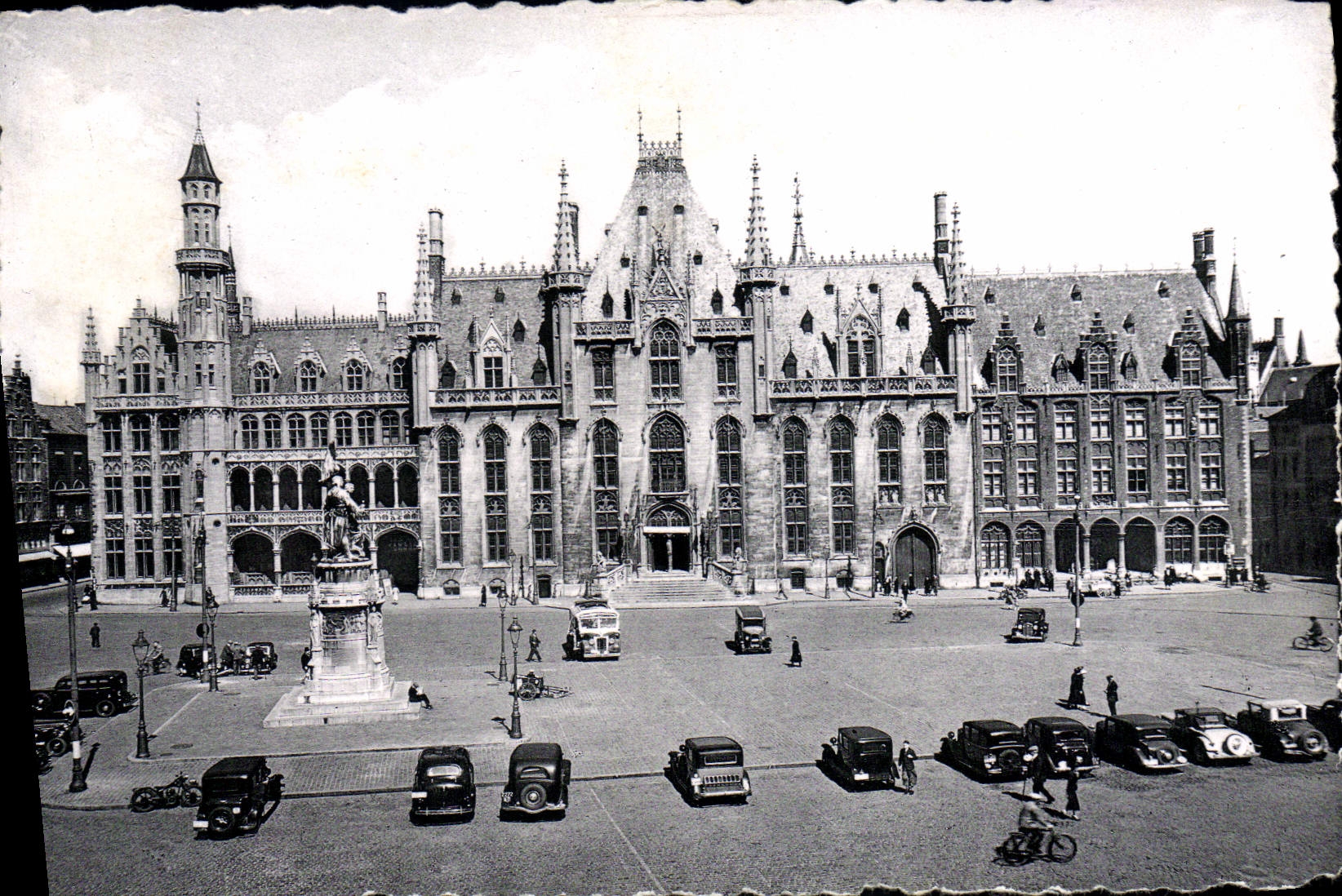 CPM Bruges Hotel du gouvernement provincial
