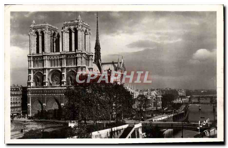 CPM Paris En Flanant Notre Dame De Paris Vue Generale