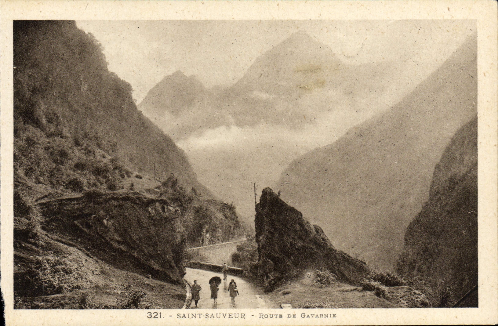 Saint-Sauveur — Route de Gavarnie — n°321