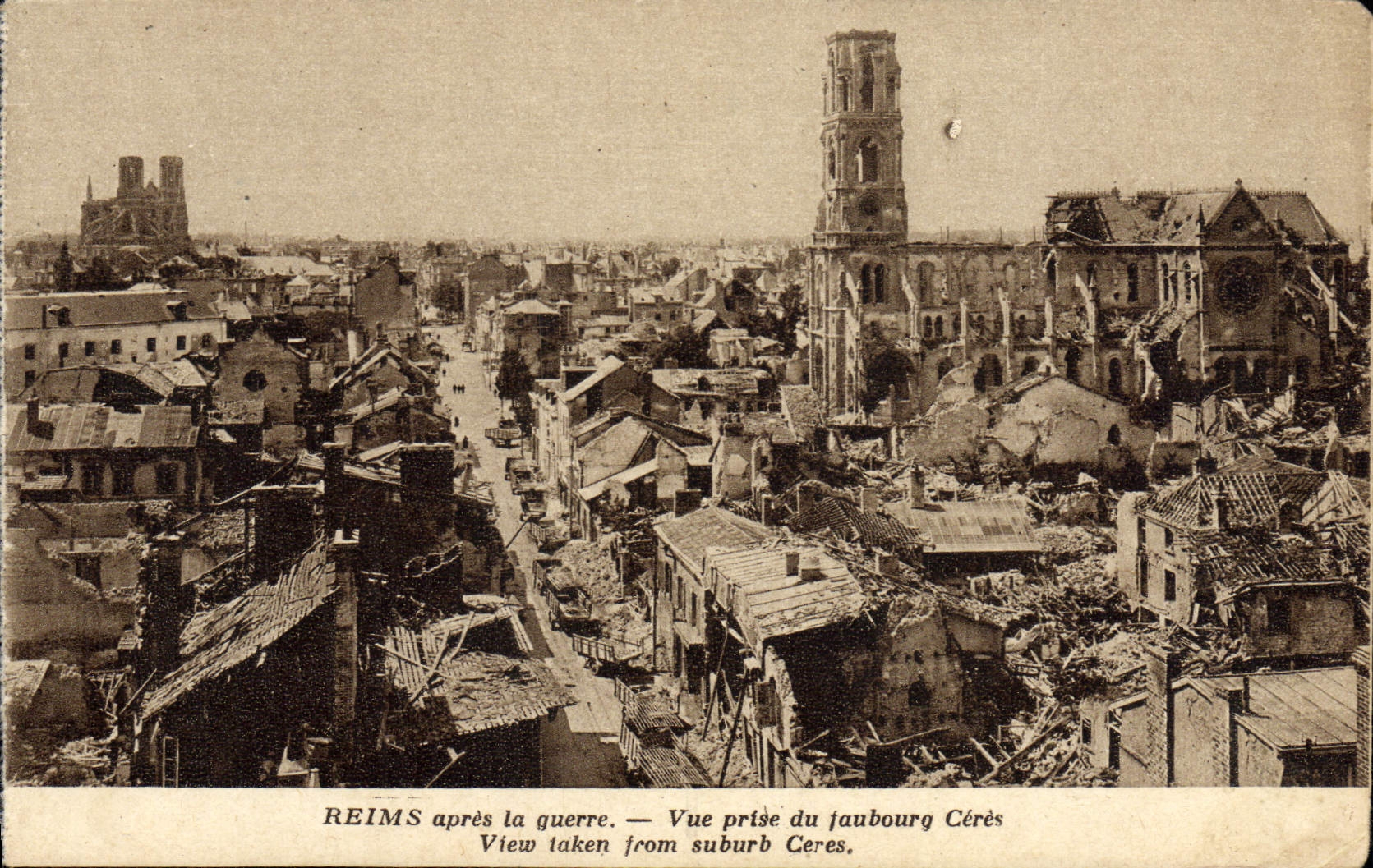 Reims après la guerre — Vue prise du faubourg Cérès