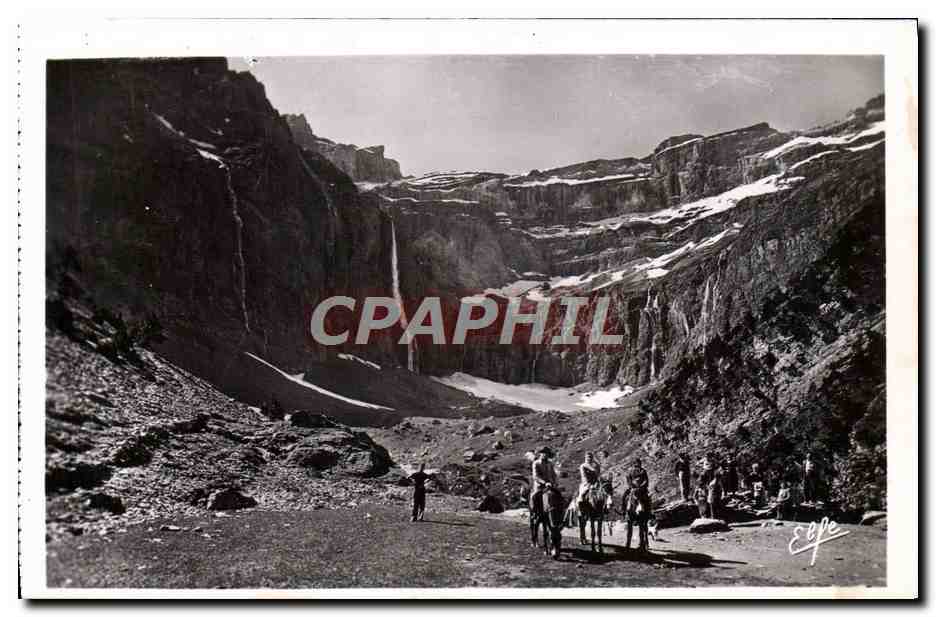 Intérieur et sommets du Cirque - Gavarnie - Hautes-Pyrénées