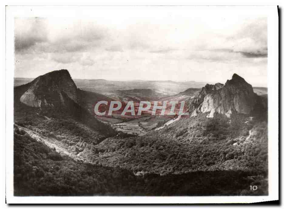 Vue panoramique de montagnes — éditeur CPAPHIL, n° de série 10