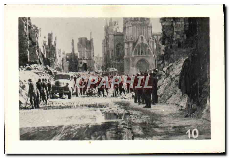 CPM Caen Ville martyre Militaria 1944