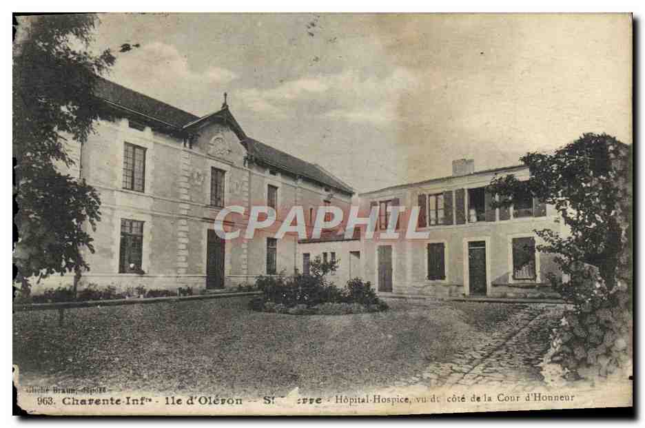 Sainte-Hélène d'Oléron — Hôpital Hospice vu du côté de la Cour d'Honneur — Éditeur : Miche Braune, n° 963