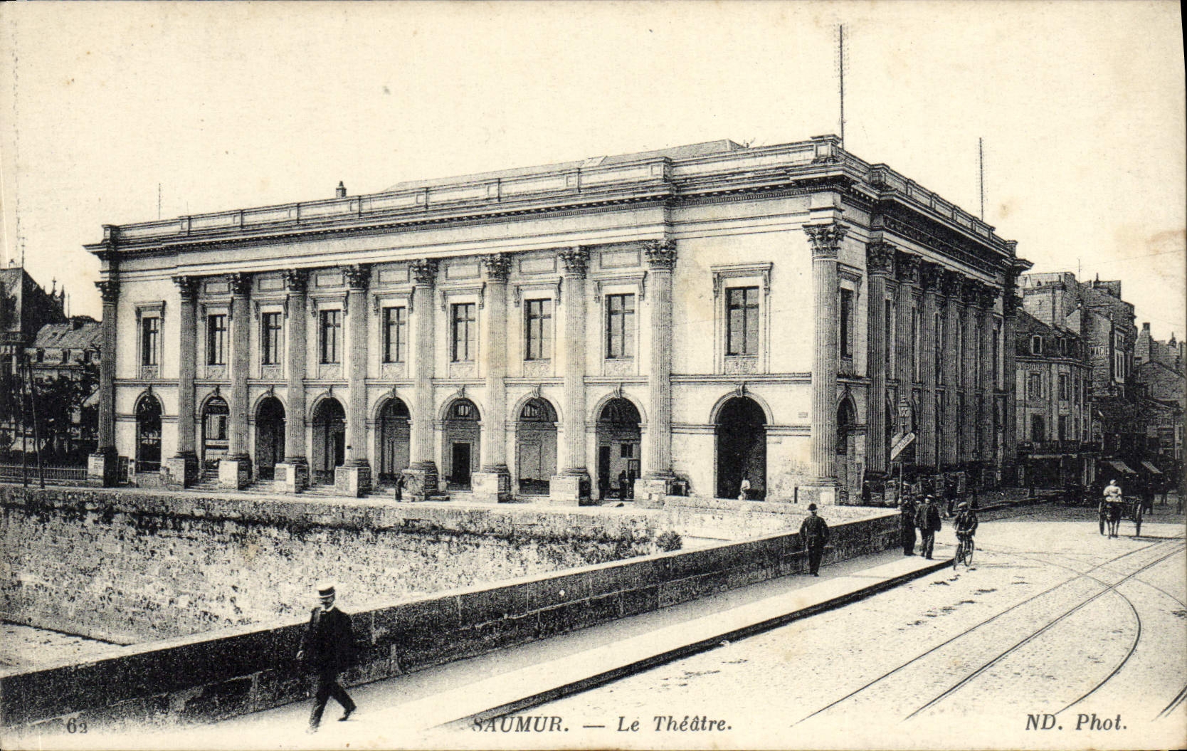 CPA Saumur Le Theatre Cachet Depot des Convalescents