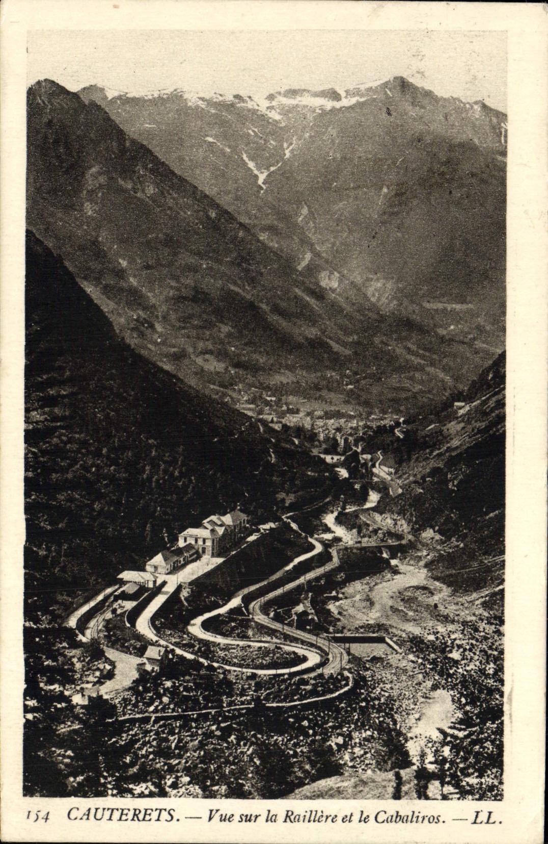 Cauterets — Vue sur la Raillère et le Cabaliros — LL. n° 154