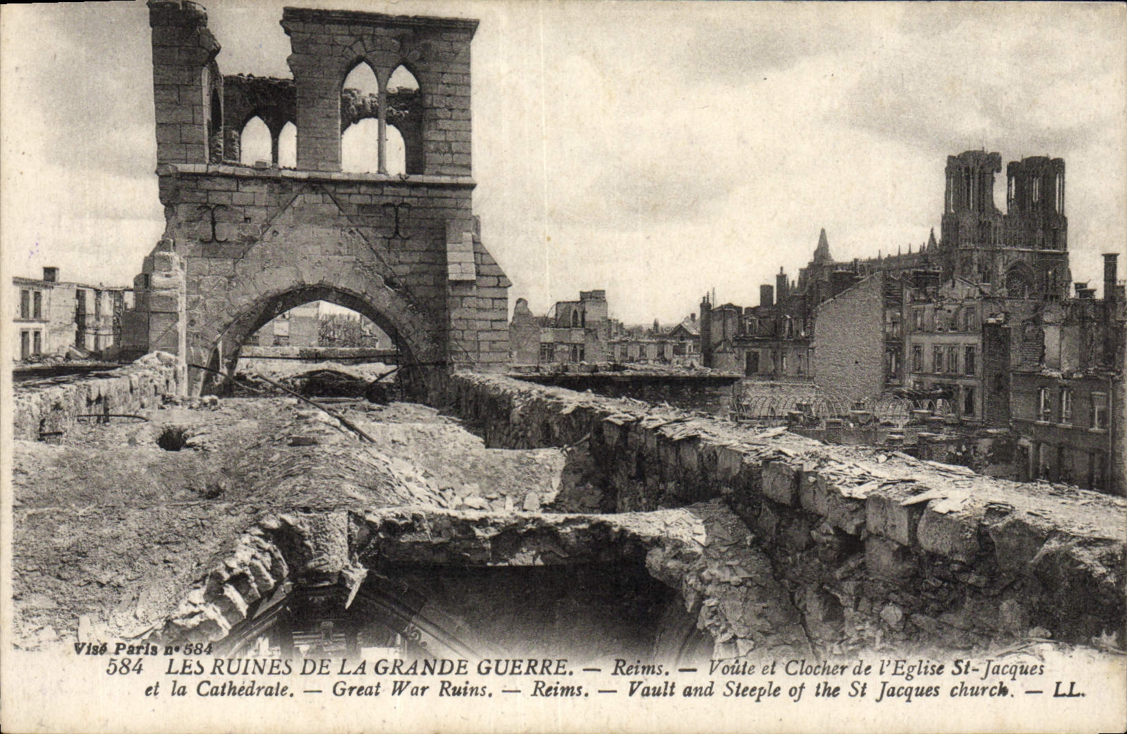 CPA Les Ruines De La Grande Reims Voute et clocher de l'eglise St Jacques Militaria