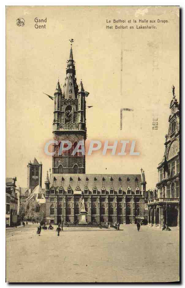CPA Gand Gent Le beffroi et la halle aux draps