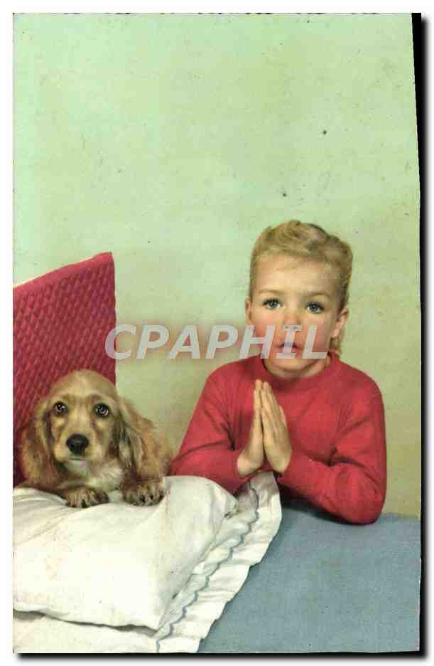 CPM Fantaisie Enfant Chien