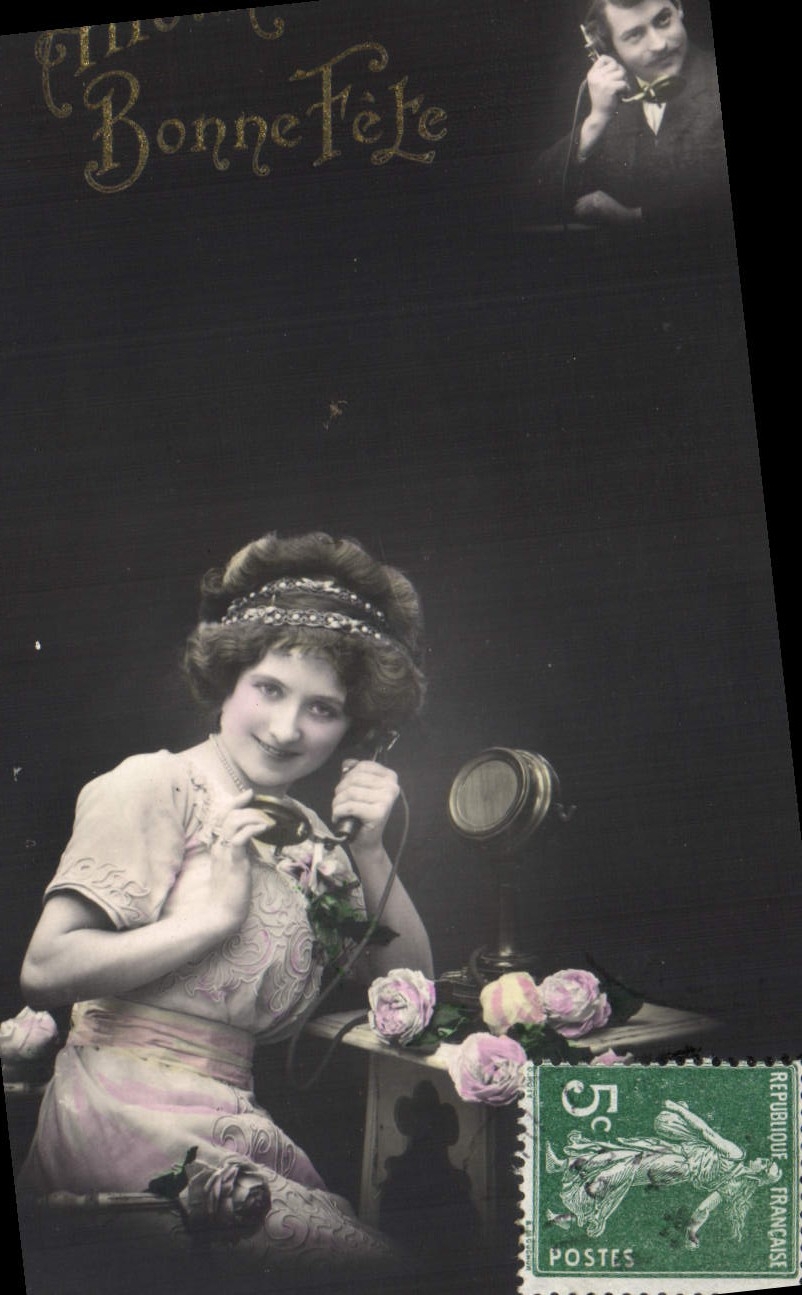 CPA Fantaisie Femme Telephone