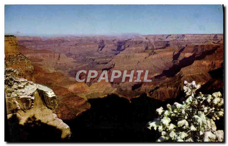 Grand Canyon — vue hivernale avec sommets enneigés — éditeur non visible