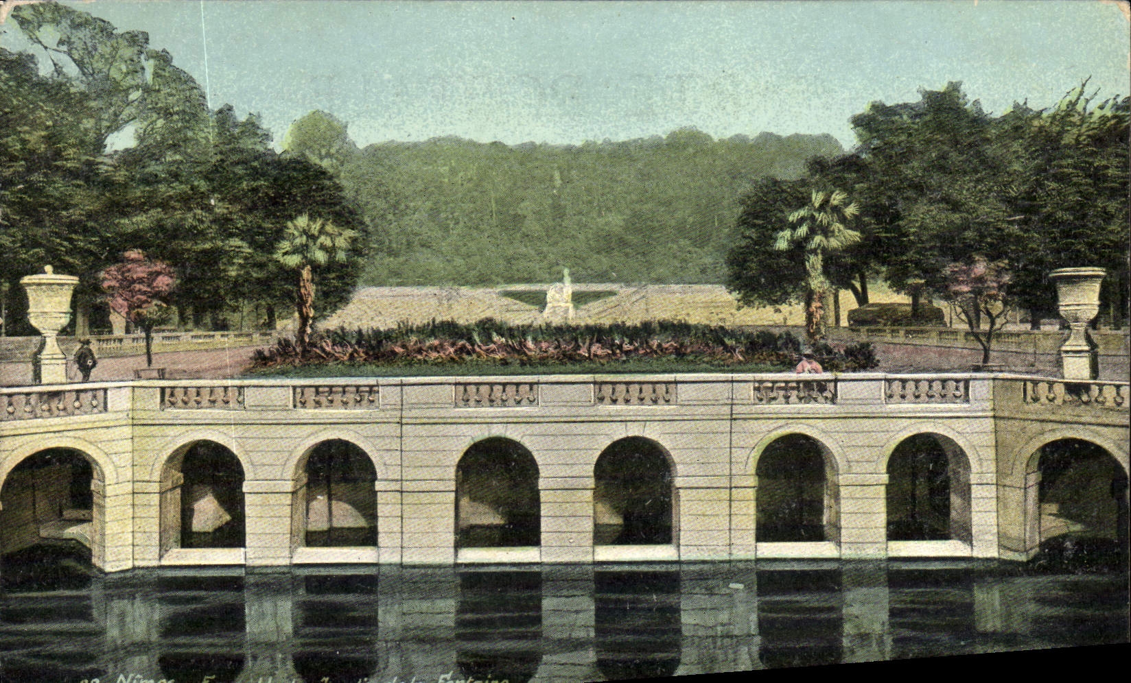 Nîmes — Jardin de la Fontaine — L.V. & Cie