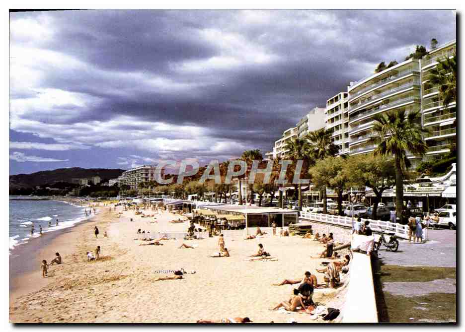 CPM Cannes Boulevard Jean Hibert la plage du midi