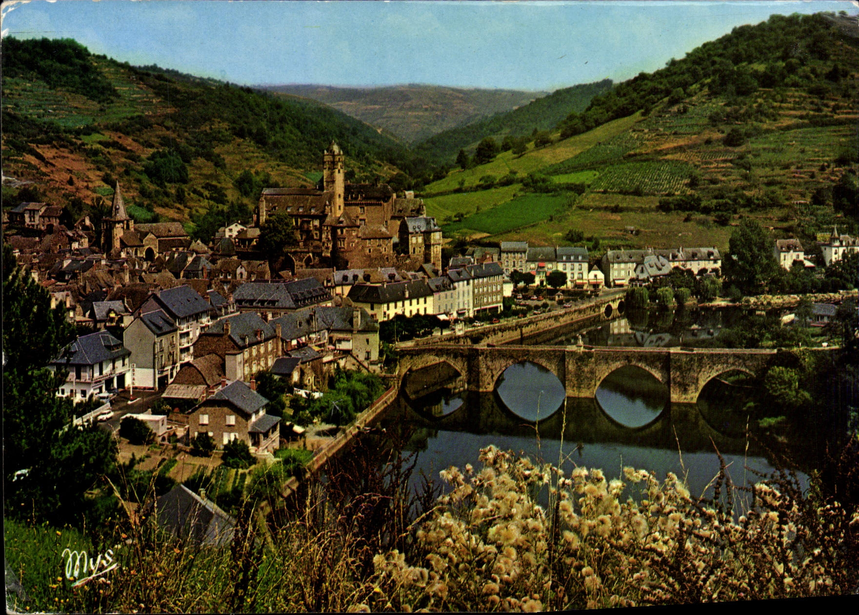 Vue Générale d'Estaing au bord du Lot — MYSCOLOR n°52