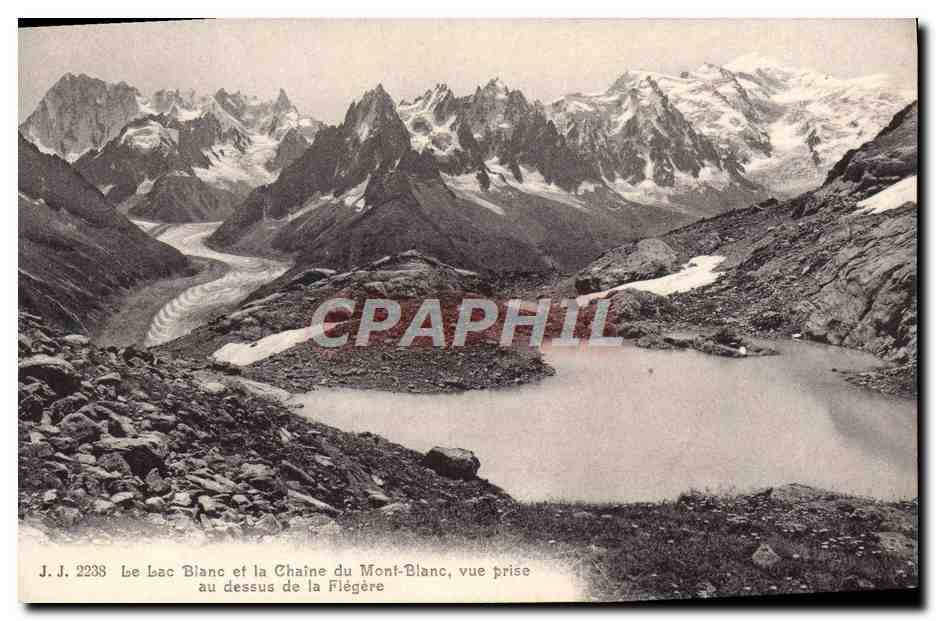 CPA Le Lac Blanc et la Chaine du Mont Blanc vue prise au dessus de la Flegere