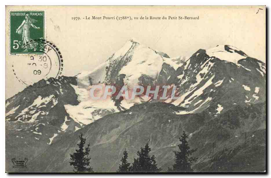 CPA Le Mont Pouri vu de la Route du Petit St Bernard 
